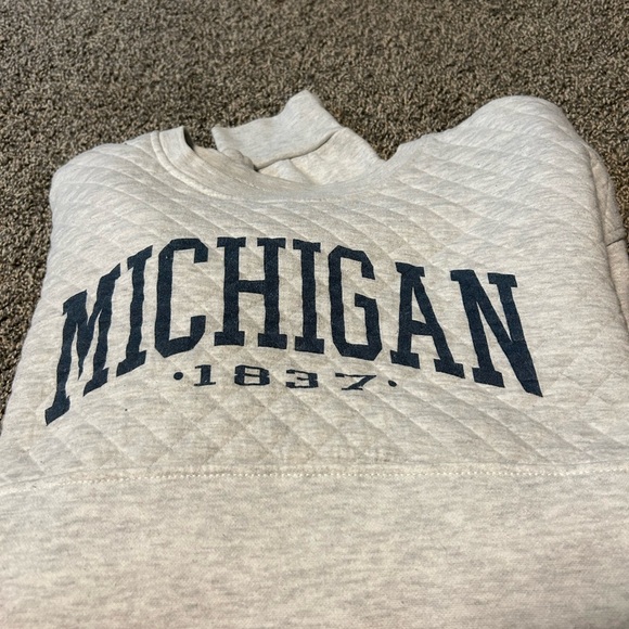 Blue 84 Michigan 1837 Light Gray Crewneck Sweater - Picture 1 of 5